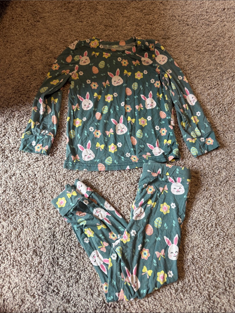 BAMBOO Green Bunny Print Girls Pajama Set